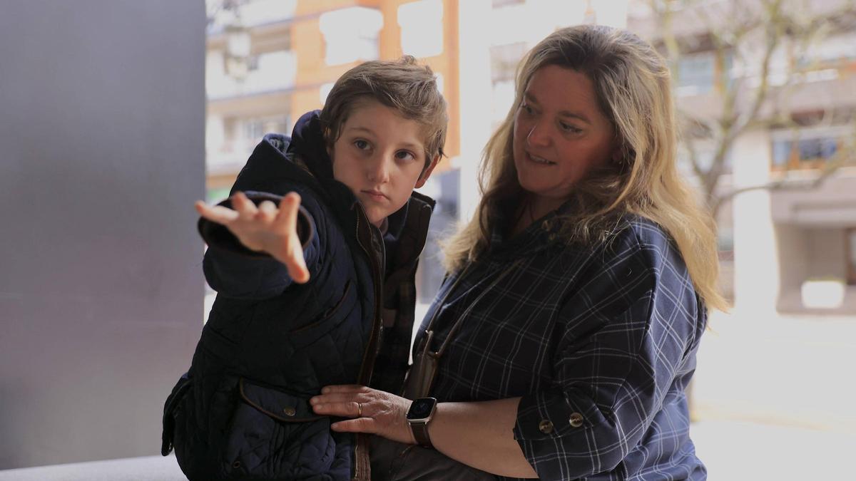 Javi con su madre, Ana Piera