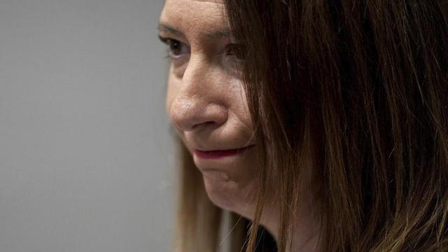 Leire Díez, en la roda de premsa que va oferir després d’anunciar la seva baixa del PSOE, el 4 d’agost del 2025. | JOSÉ LUIS ROCA