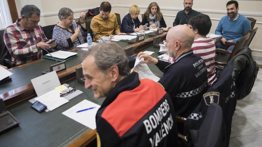 Reunión del bando fallero celebrada después de Fallas.