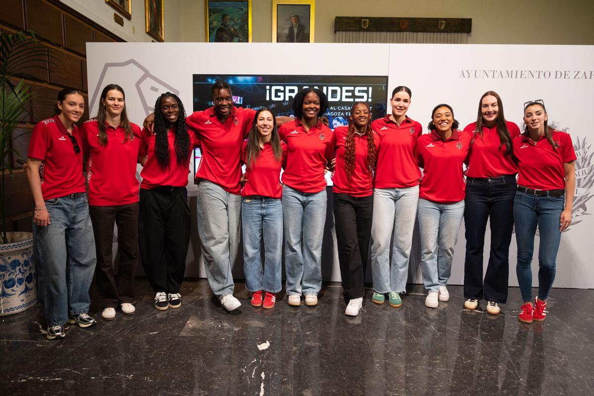 CASADEMONT ZARAGOZA FEMENINO RECEPCION AYUNTAMIENTO DE ZARAGOZA MAYO 2026