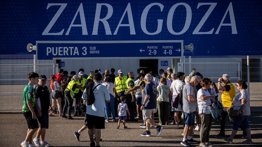 En imágenes | El zaragocismo accede por primer vez al Ibercaja Estadio para ver el Real Zaragoza-Mirandés