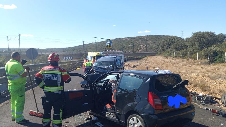 GALERÍA | Las imágenes del accidente mortal en la N-631