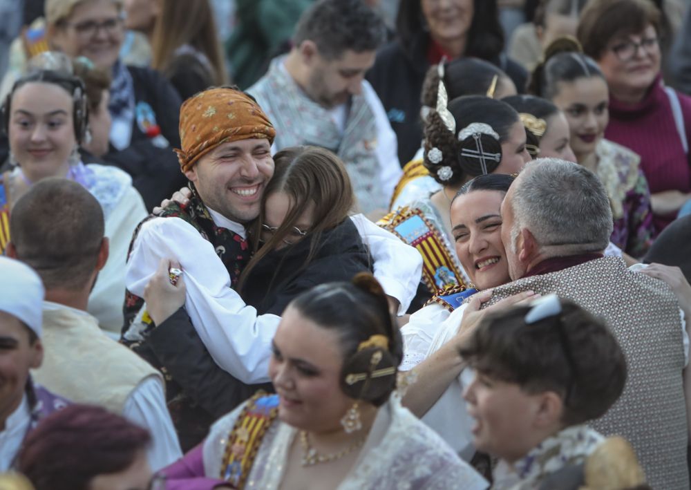 Emoción y nervios en la entrega de premios a las fallas de Sagunt