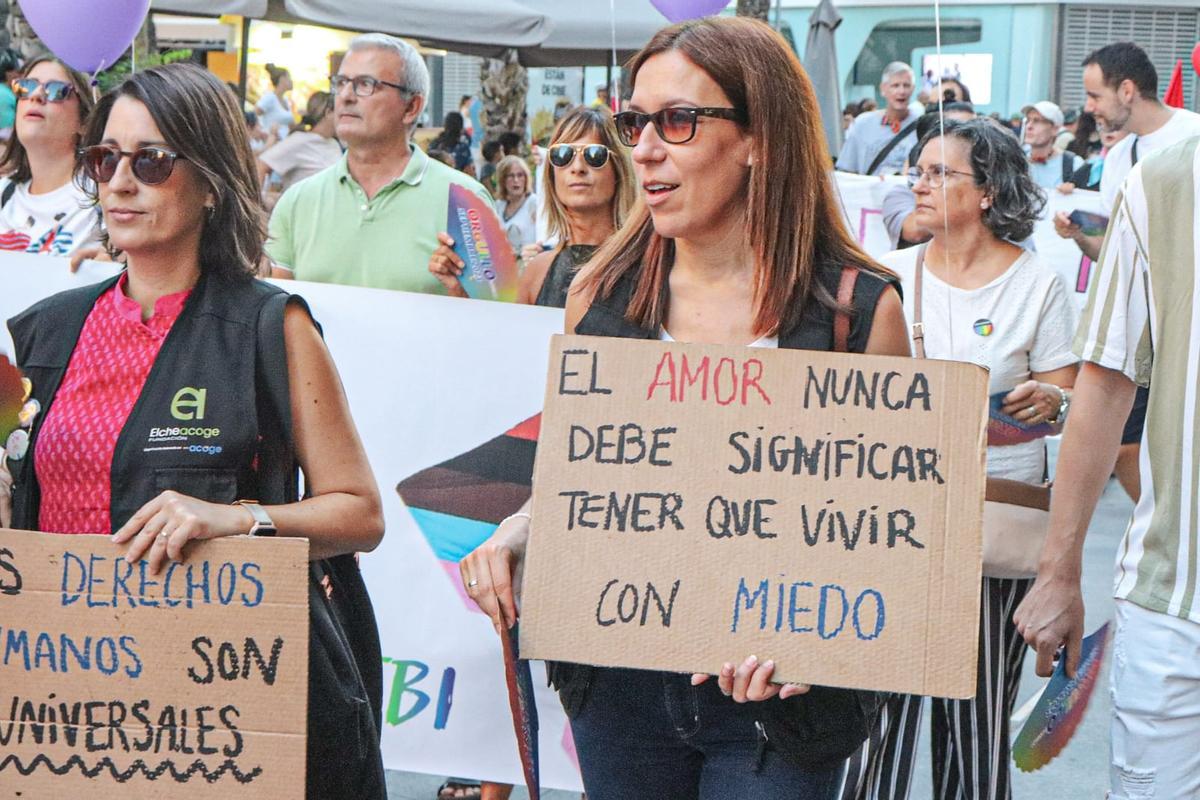 Orgullo para plantarle cara al odio en Elche