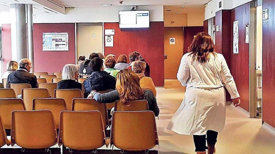 Casi 200 médicos de Primaria aplazaron su retiro y siguen en activo en Galicia