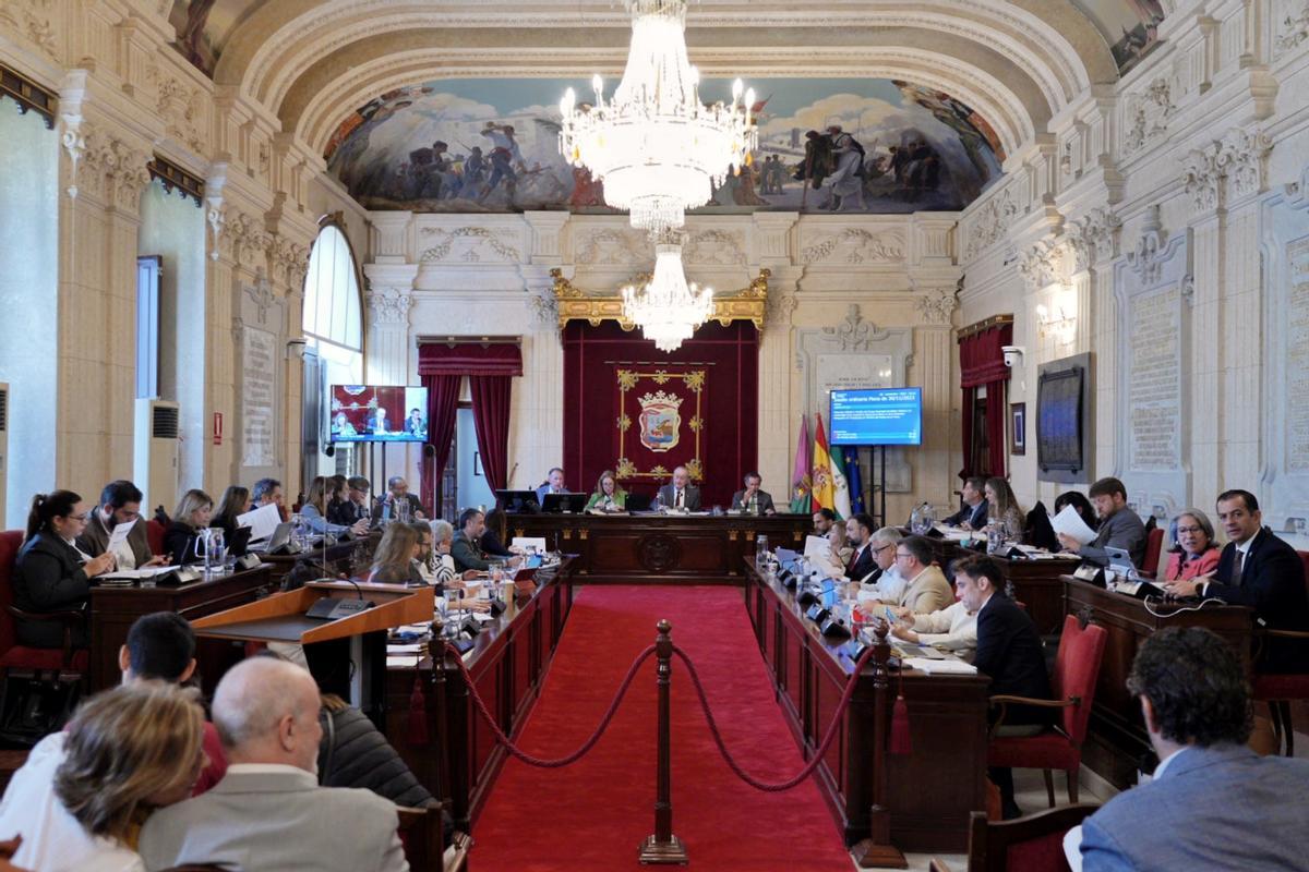 Imgen del pleno celebrado este jueves en el Ayuntamiento de Málaga