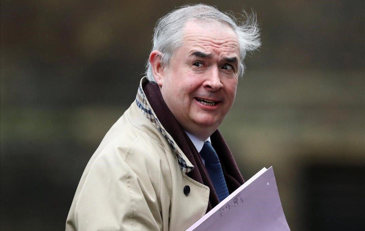 zentauroepp47316562 geoffrey cox190312124851