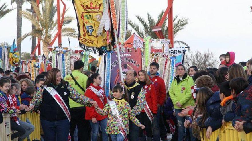 El &#039;Emperador del Carnaval&#039; toma el mando en Vinaròs