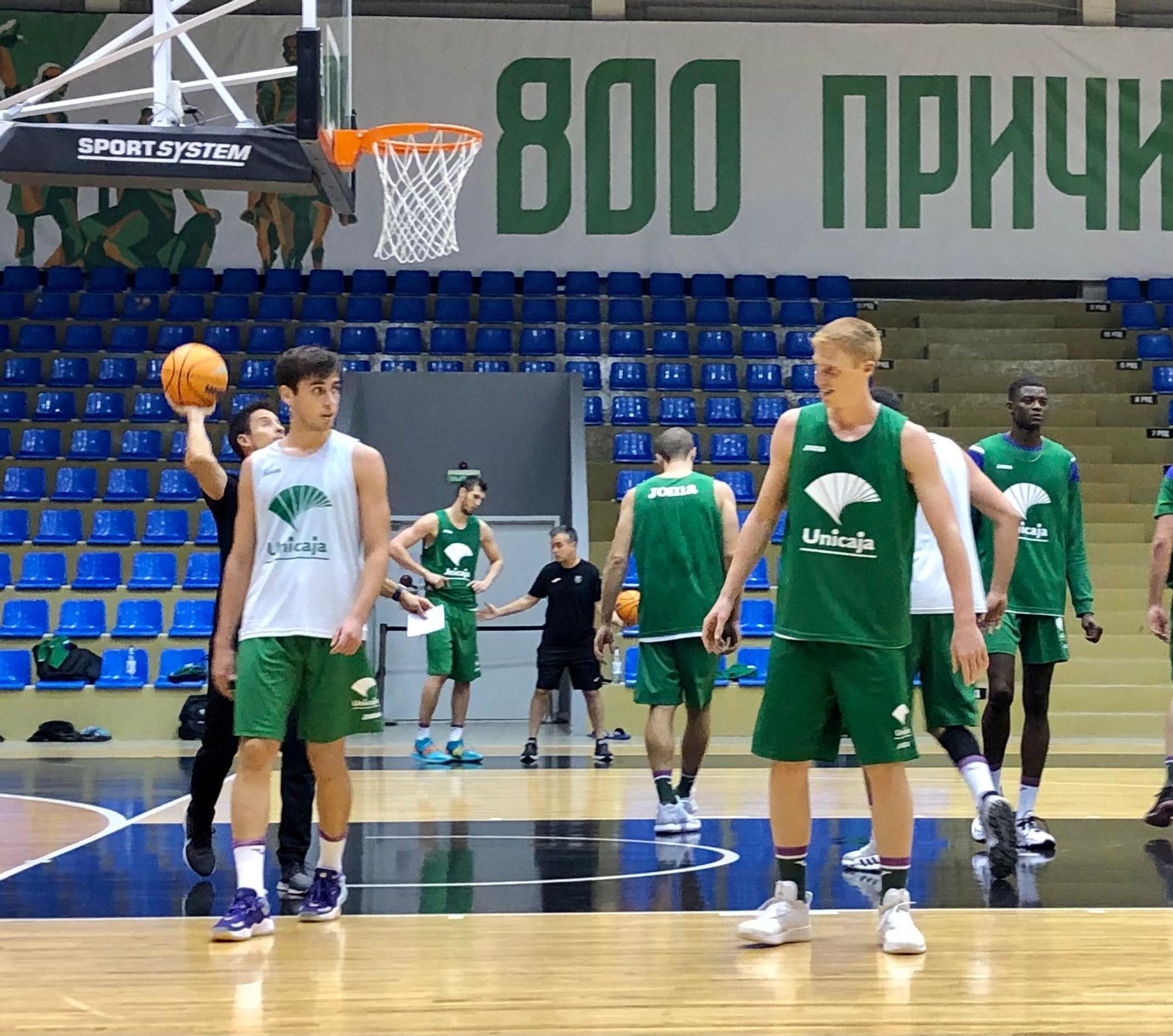 El Unicaja se entrena en Rusia ante su debut en la BCL