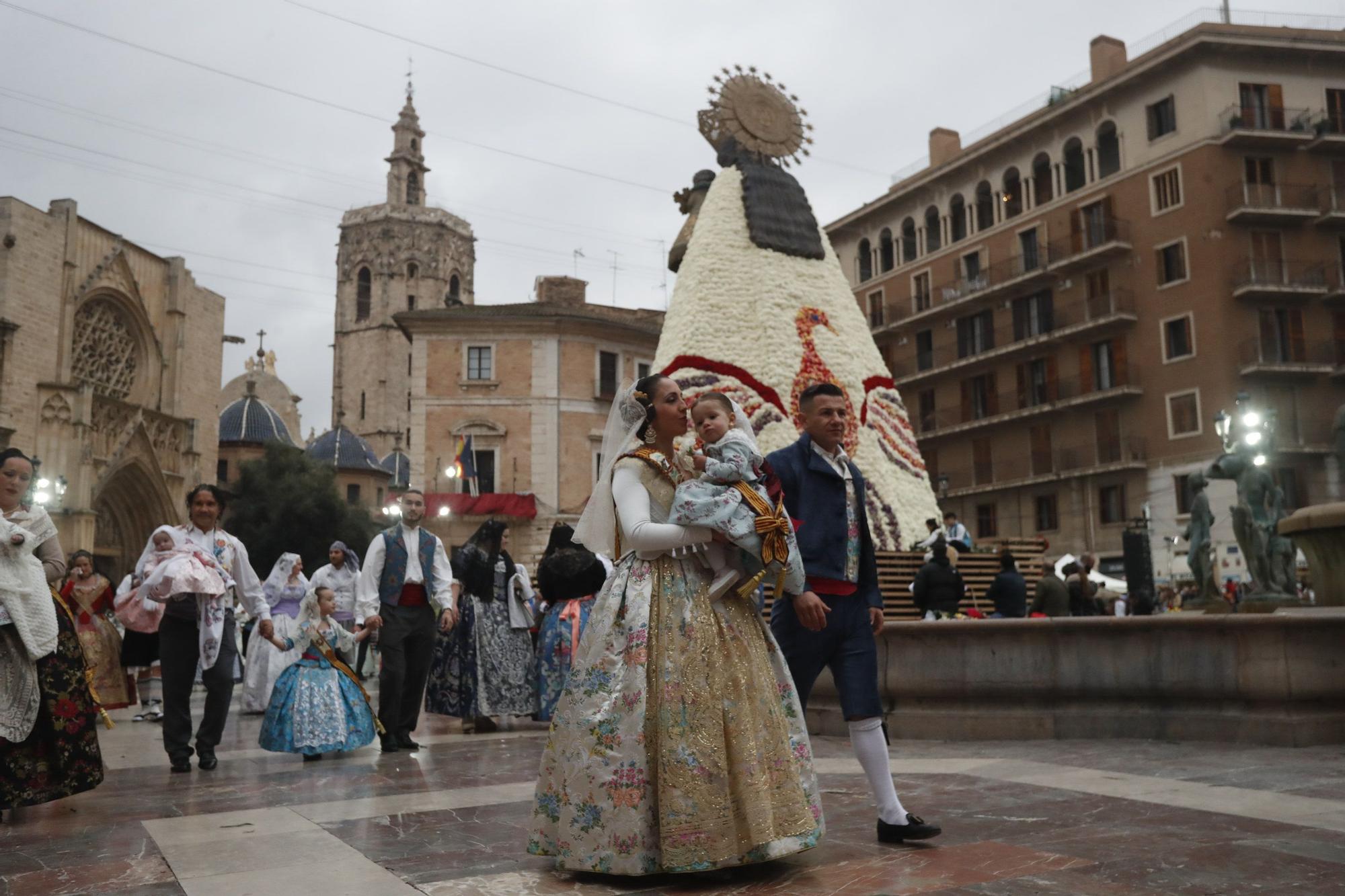 Búscate en el segundo día de ofrenda por la calle de la Paz (entre las 18:00 a las 19:00 horas)