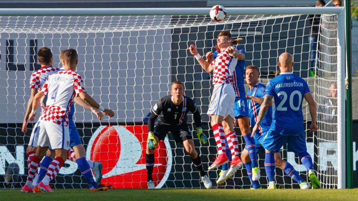 Croacia se estrelló ante la defensa de Islandia