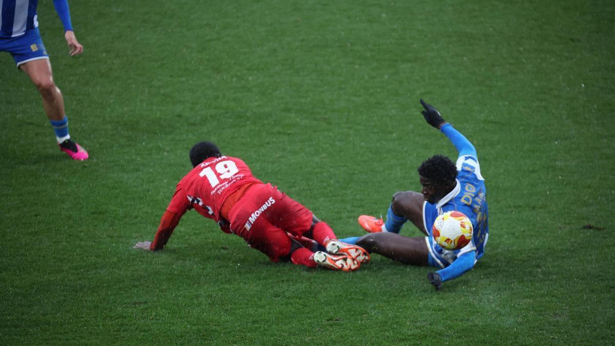 El Fabril gana al Sarriana (2-1) sobre la hora