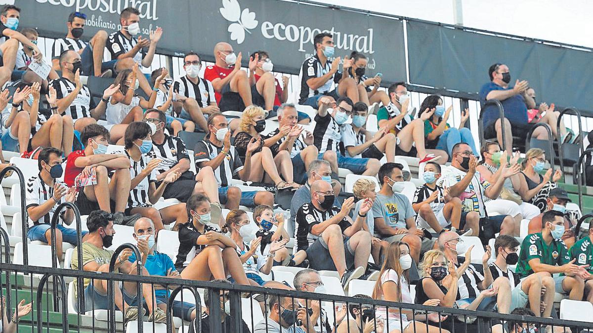 Castalia aspira a un aforo de 9.000 para el próximo partido