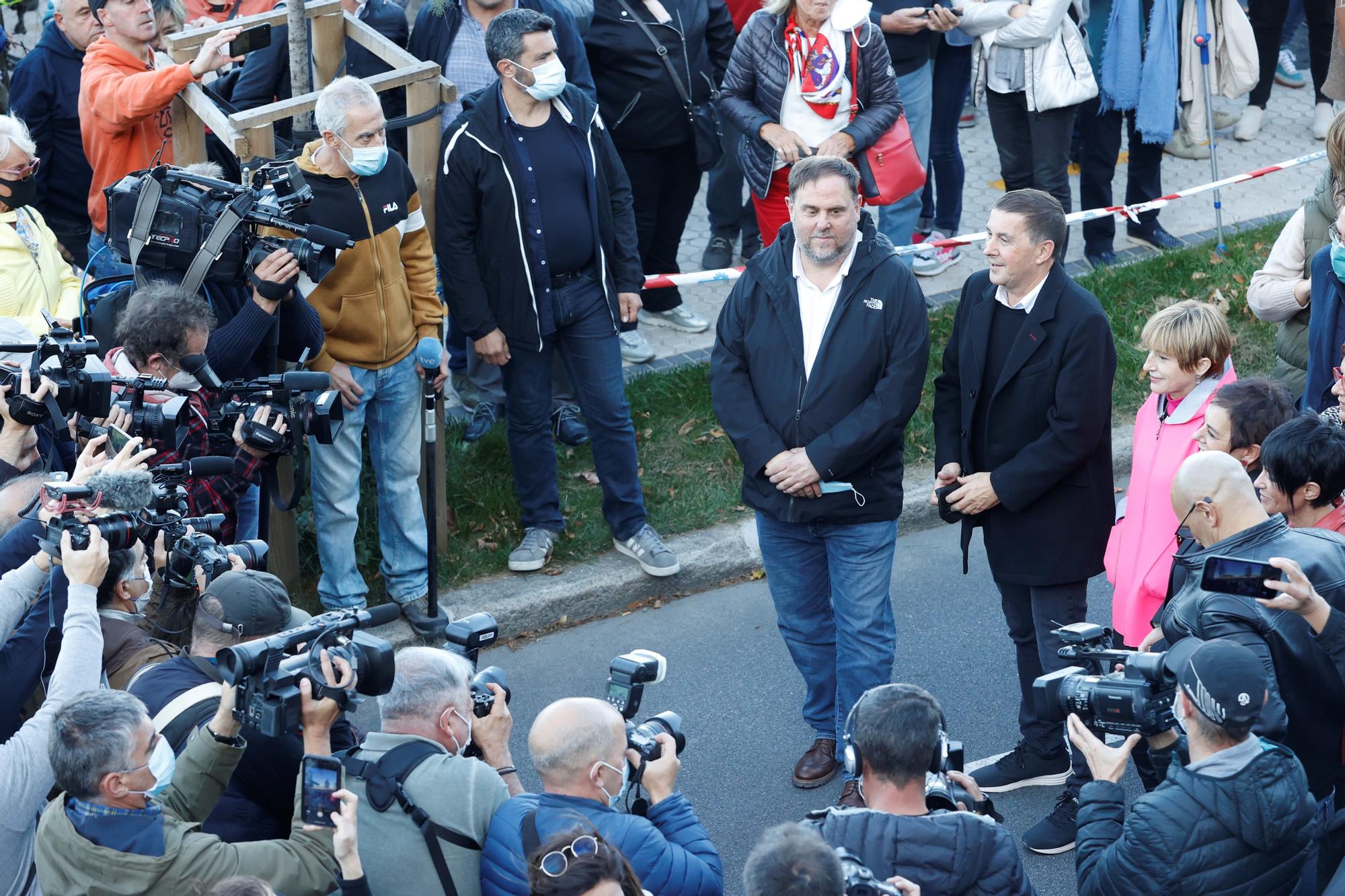 Junqueras y Otegi