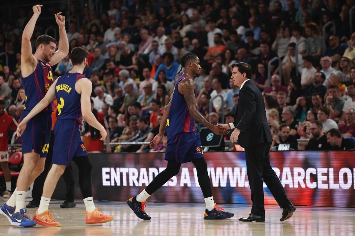 El técnico azulgrana confía en sus veteranos para poder alcanzar los cuartos de final de la Euroliga