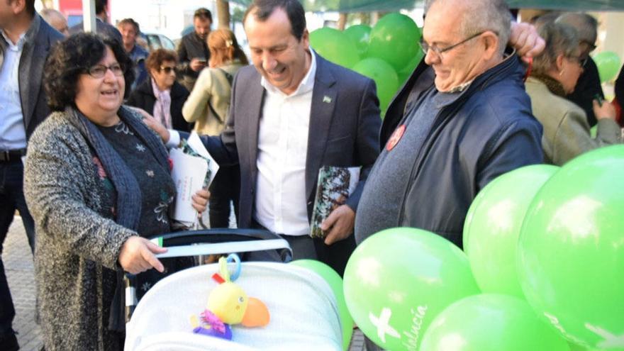 Ruiz Espejo, esta mañana en el barrio de La Luz de Málaga capital.