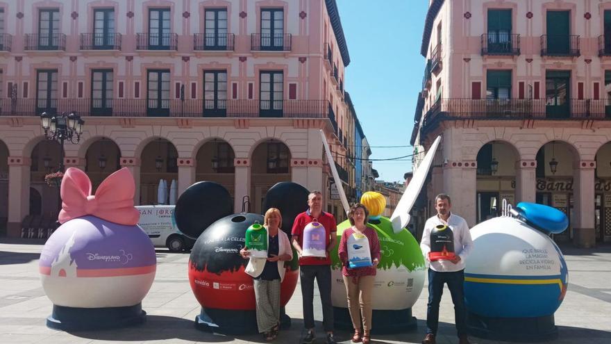 Los contenedores de los personajes de Disney ya se pueden encontrar en la capital oscense.  | AYUNTAMIENTO DE HUESCA