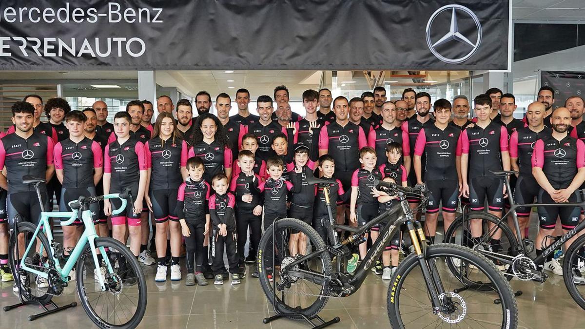 Terrenauto prolonga su colaboración con el Portinatx Cycling Team, que cuenta con más de 60 corredores | TERRENAUTO