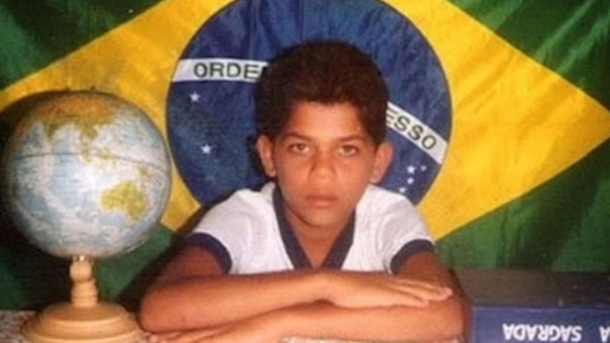 Dani Alves, cuando era un niño