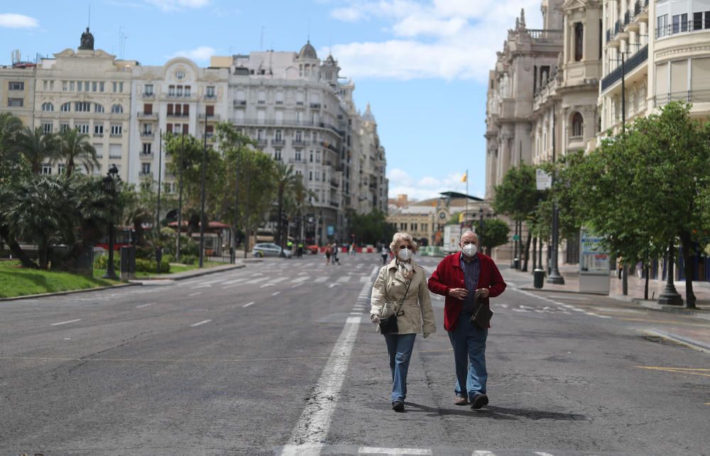 Primer fin de semana desde la peatonalización completa de la Plaza del Ayuntamiento.