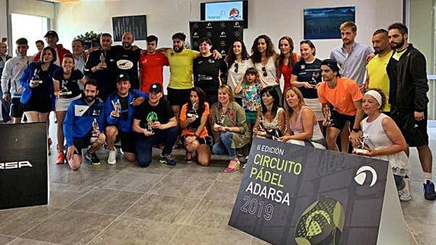 Jugadores participantes en Circuito Pádel Adarsa.