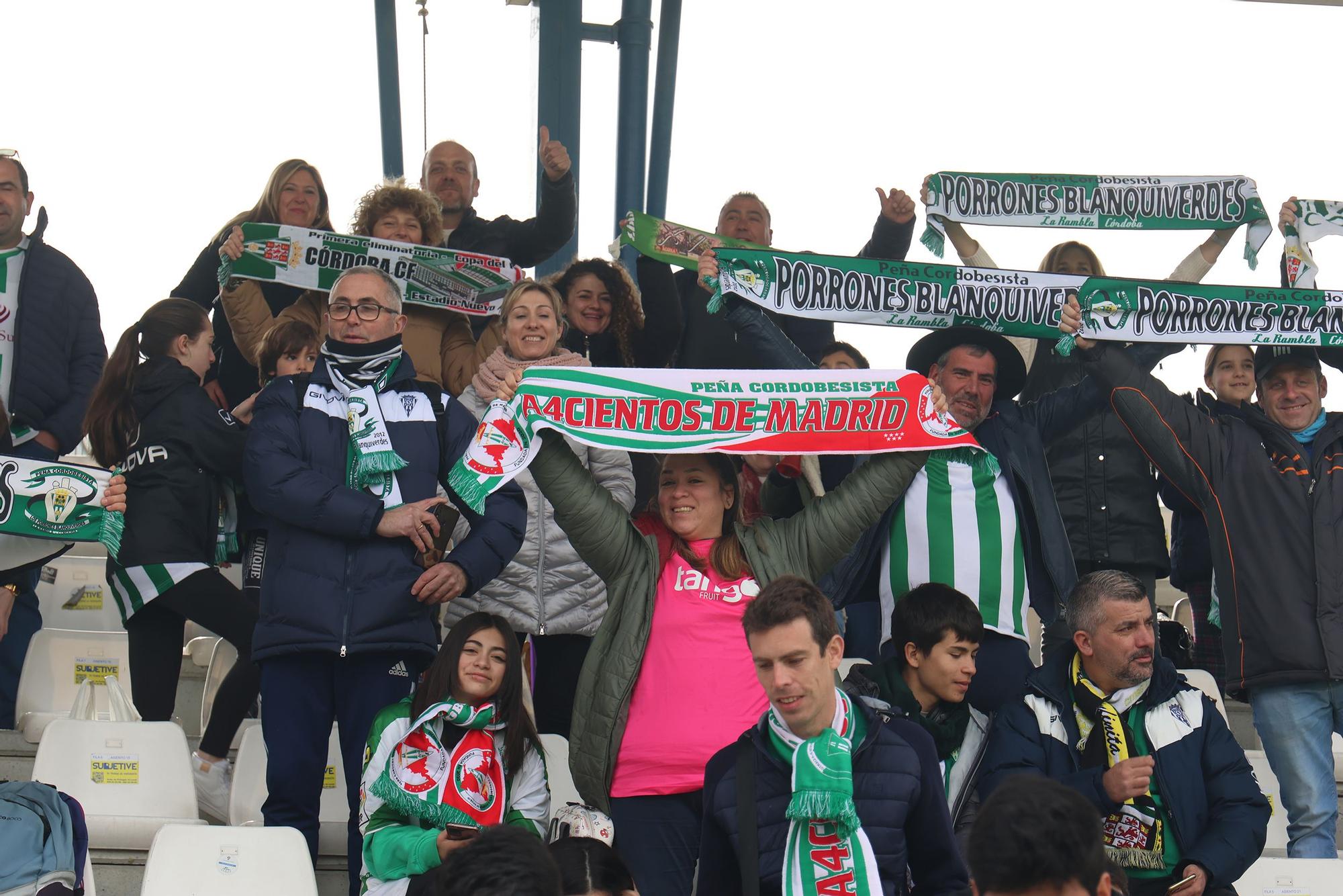 Los aficionados en el Talavera de la Reina-Córdoba CF
