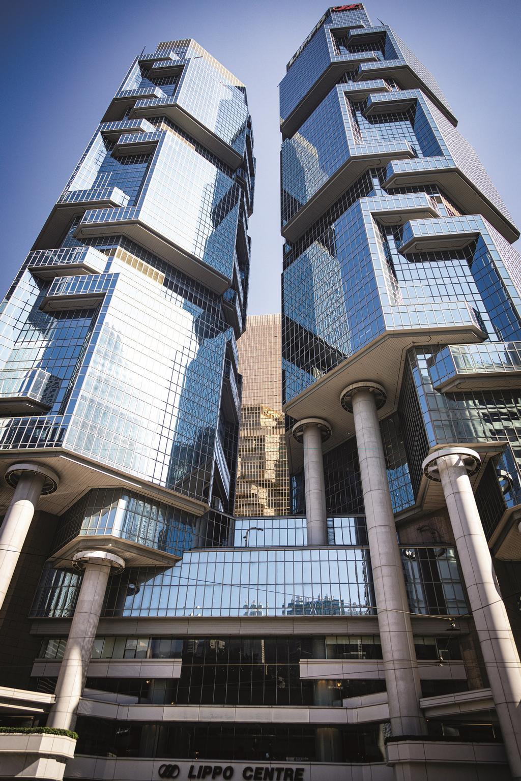 Torres del Lippo Centre.