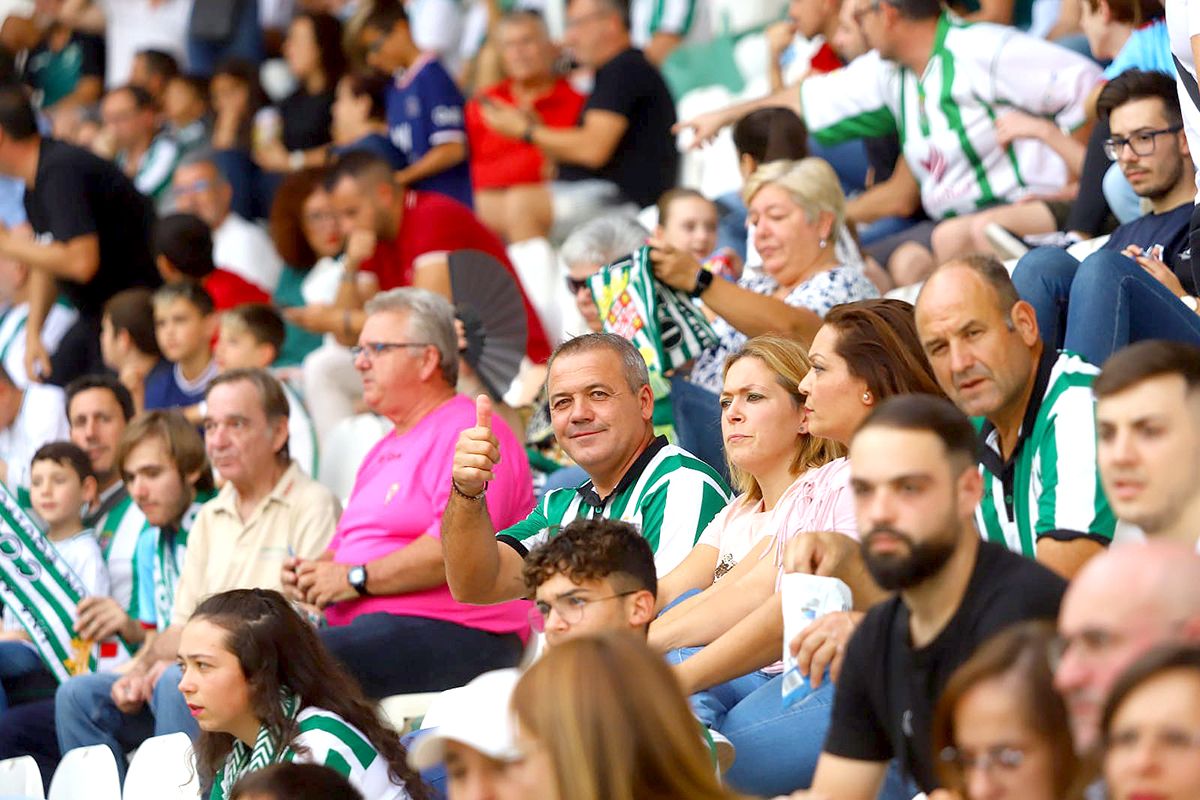 Las imágenes de la afición del Córdoba CF - Sanse