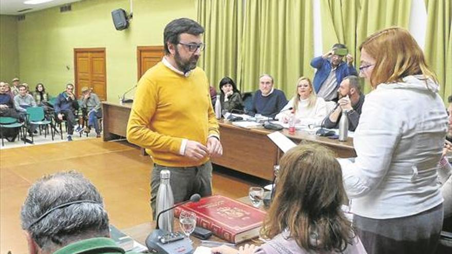 La oposición tumba el proyecto de presupuestos presentando por el PSOE