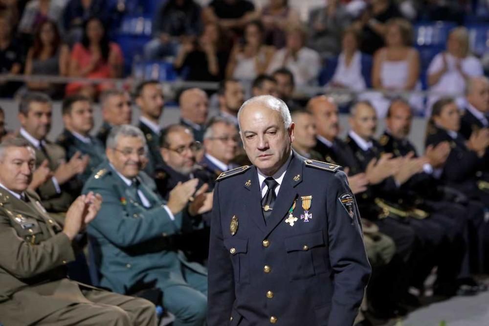 La Policía Local rinde homenaje en su Diada al agente que falleció atropellado