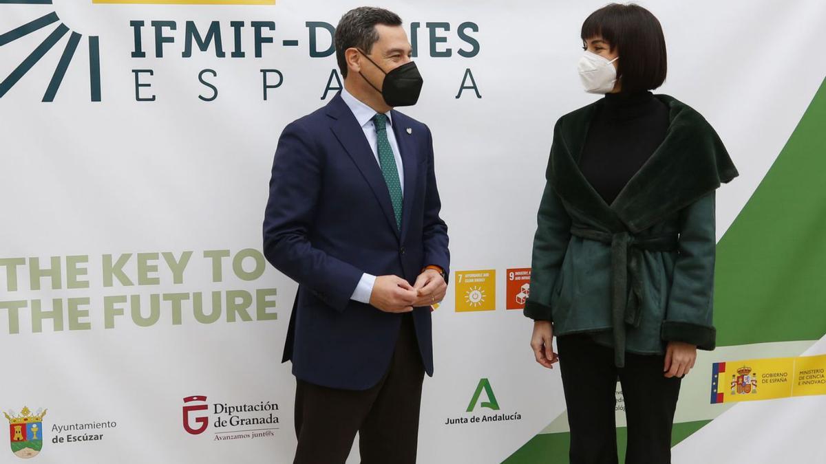 El presidente de la Junta, Juanma Moreno, y la ministra de Ciencia e Innovación, Diana Morant, en el acto de ayer.