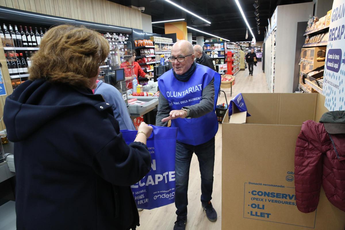 Inician la campaña solidaria para el Banco de Alimentos en Barcelona