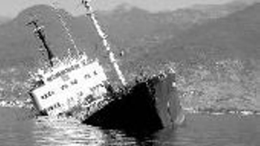 Un barco con basura tóxica española alarma a Turquía