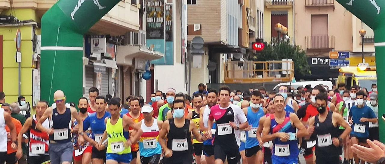 Un aperitivo de lujo para la Mitja Marató de Sagunt | ELS TROTERS