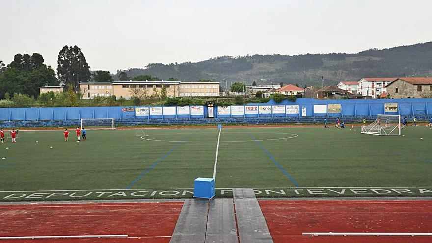 Marín adjudica la obra de renovación del césped del campo de fútbol de San Pedro