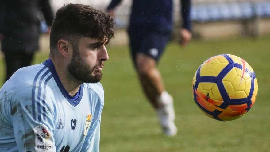 Juan Carlos, en el entrenamiento de ayer en El Requexón.