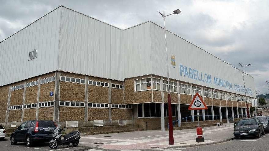 El Pabellón Municipal de Deportes de Pontevedra, uno de los centros que permanecerán cerrados. // R.V.