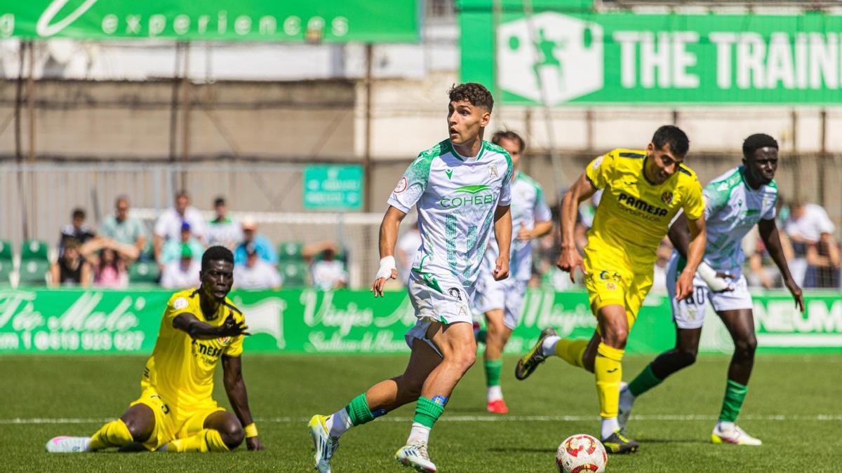 El Villarreal B suma un punto en su visita al campo del Atlético Sanluqueño.