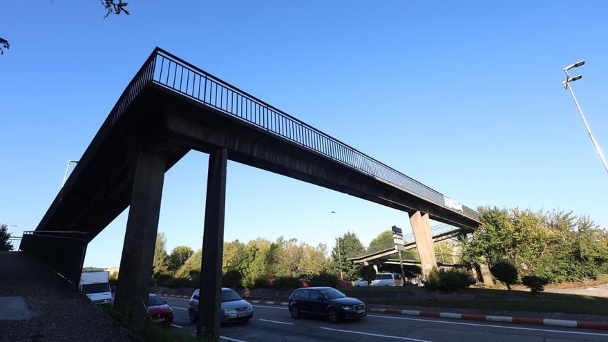 Adiós a la pasarela de A Xunqueira, hola a un paso peatonal elevado