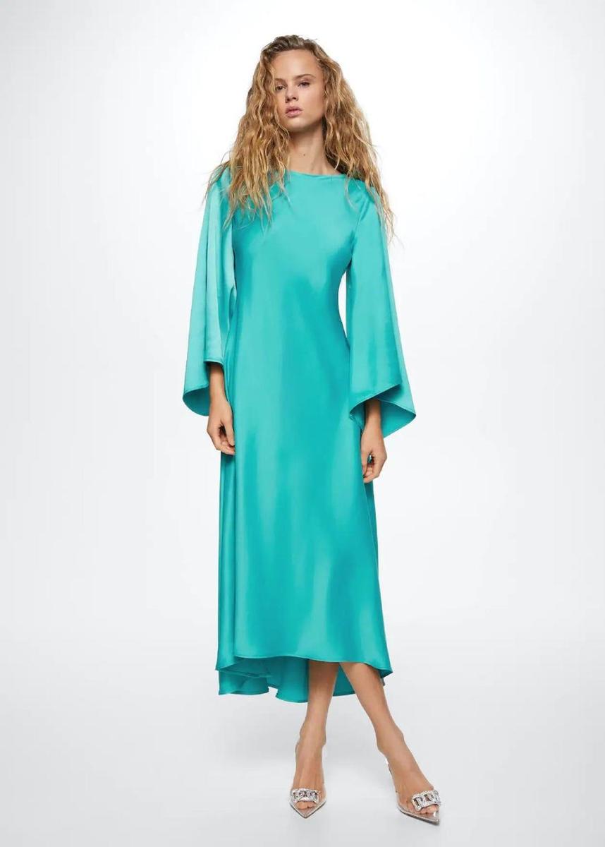 Vestido manga acampanada de Mango (precio: 59,99 euros)