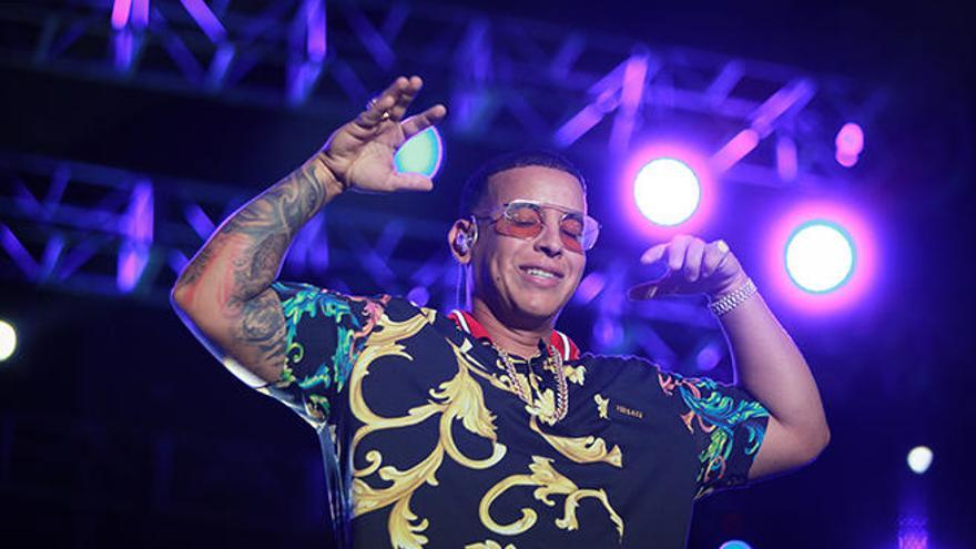 Daddy Yankee reparte ´buena vibra´ en el Latin Fest