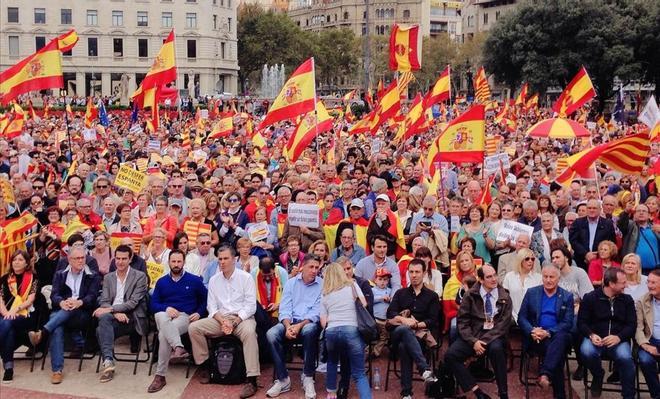 jjubierre35882852 barcelona 12 10 2016 manifestaci n del 12 de octubre fotogra161012130023
