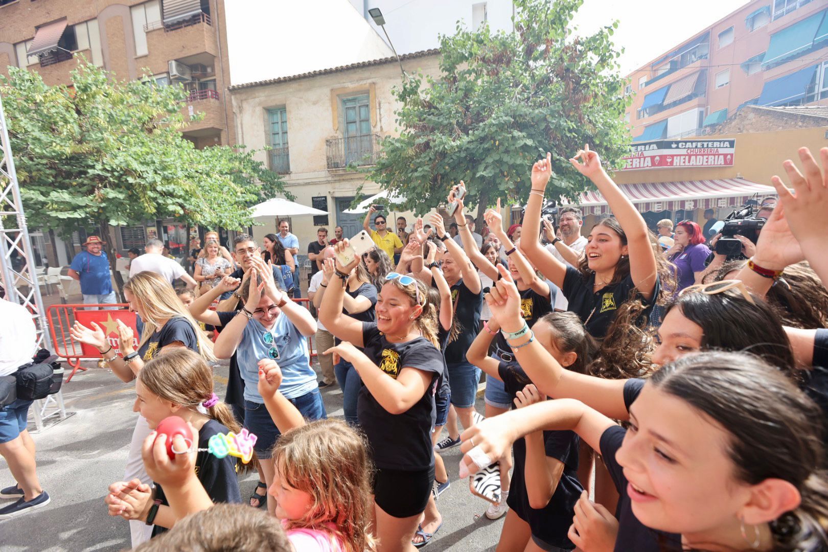 Primer premio infantil de las Hogueras: Foguerer Carolinas