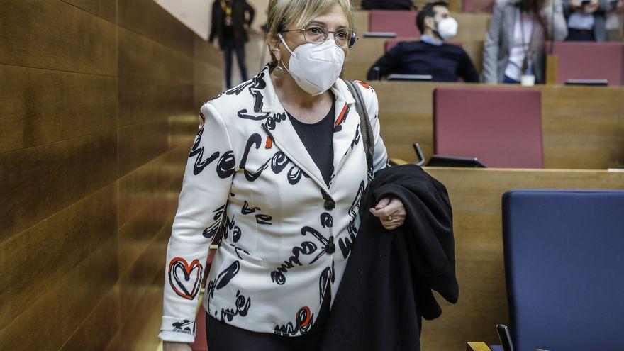 Imagen de archivo de la consellera de Sanidad, Ana Barceló, durante una sesión de control en Les Corts en febrero de 2021