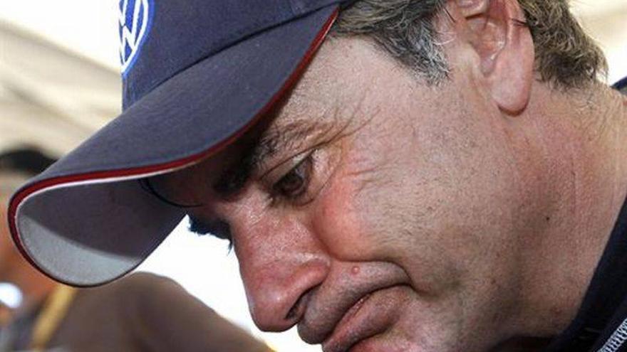 Carlos Sainz abandona por problemas mecánicos