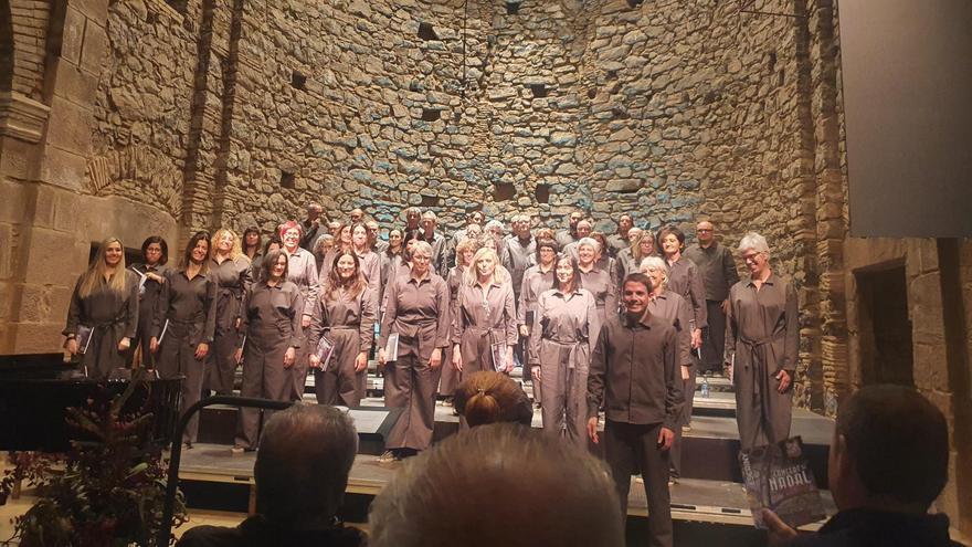 El concert de Nadal de la Coral Escriny omple el Convent de Sant Francesc de Santpedor