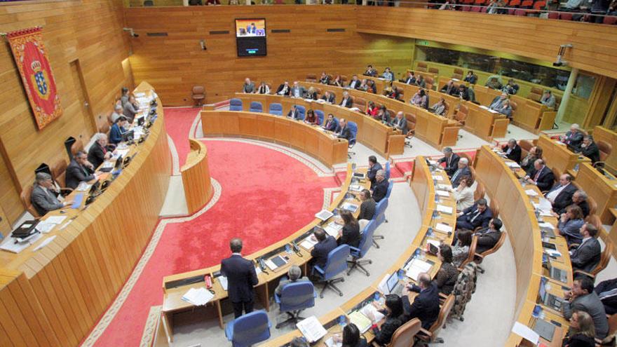 Pleno en el Parlamento de Galicia.