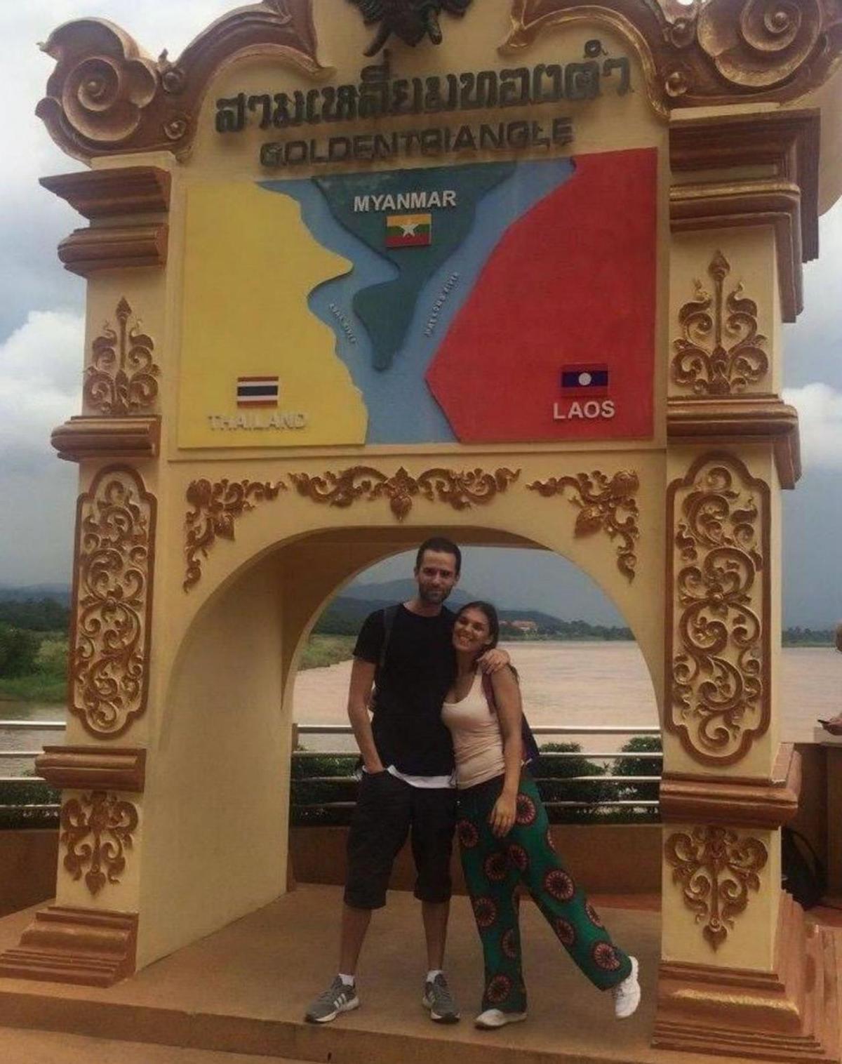 Iago y Estrella en Tailandia en 2017