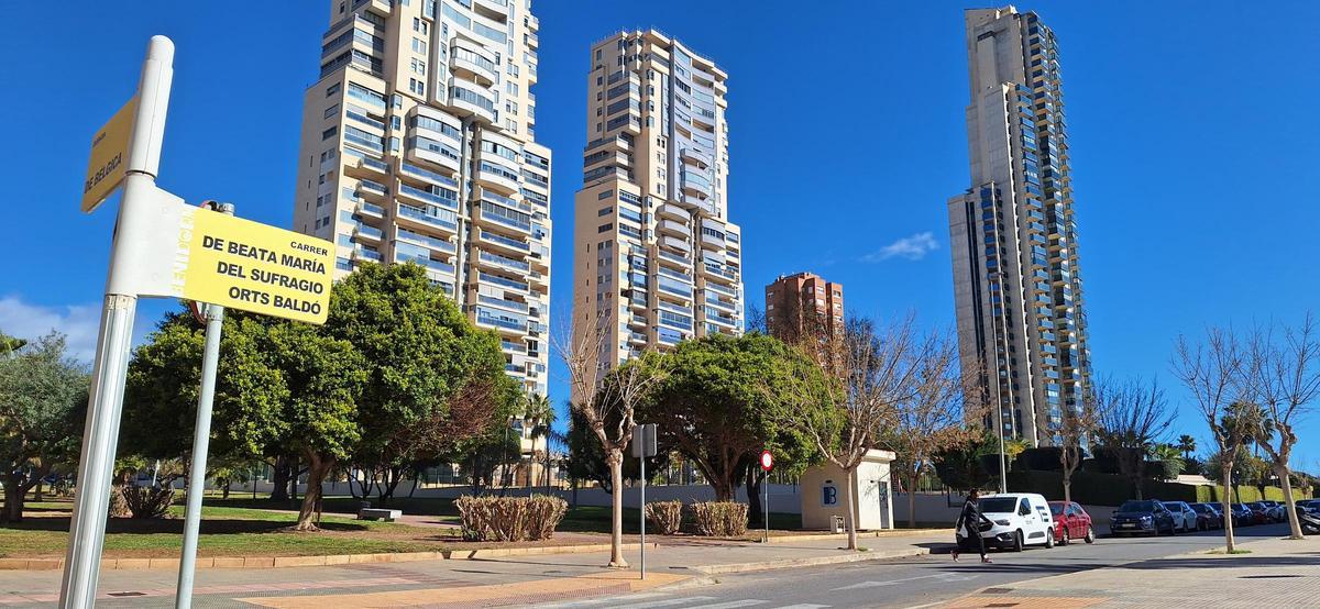 La calle ubicada en el barrio de Els Tolls de Benidorm.