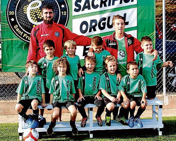 Tots els equips del FC Fruitosenc i SF Escola de Futbol